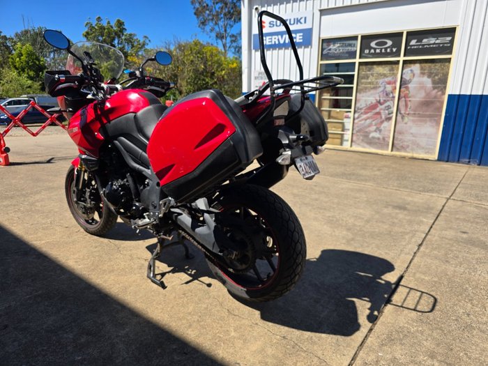 2012 TRIUMPH TIGER 1050 Red