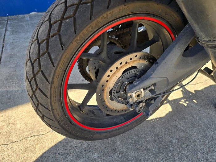 2012 TRIUMPH TIGER 1050 Red
