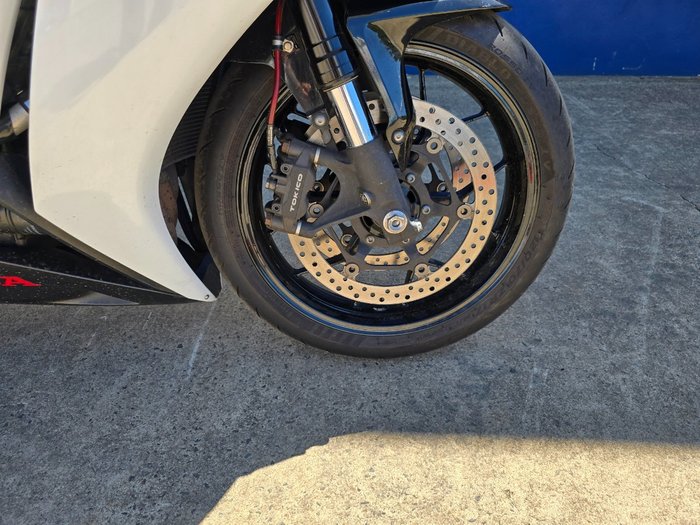 2012 Honda CBR1000RR (FIREBLADE) WHITE LIGHTNING