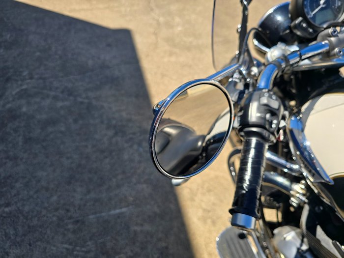 2018 TRIUMPH BONNEVILLE SPEEDMASTER Black