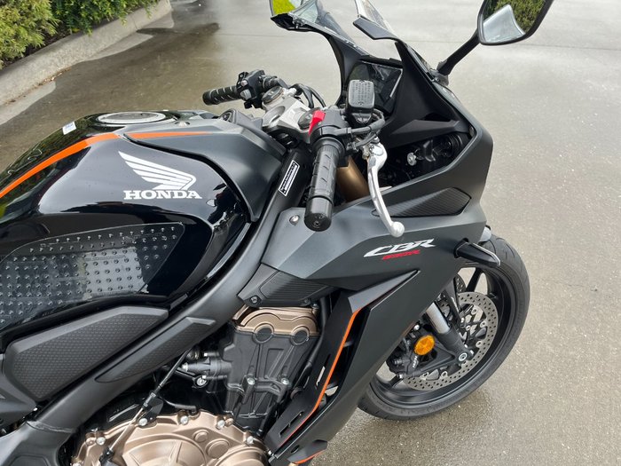 2022 Honda CBR650R Black