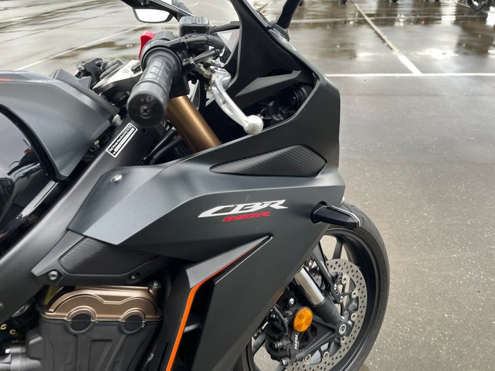 2022 Honda CBR650R Black
