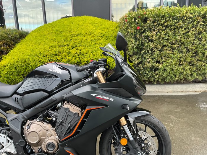 2022 Honda CBR650R Black