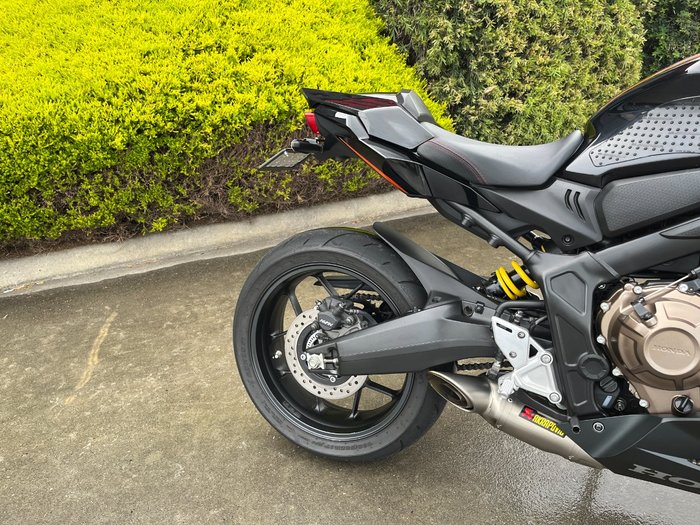 2022 Honda CBR650R Black