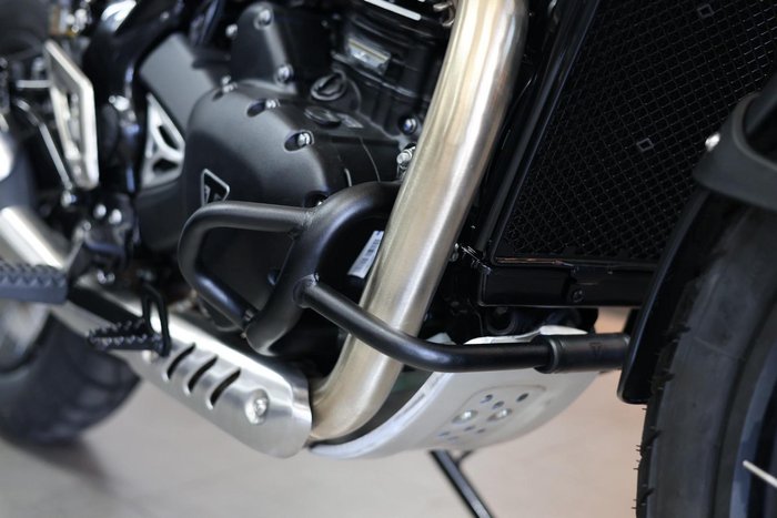 2025 Triumph Scrambler 400 XC Scrambler Yellow