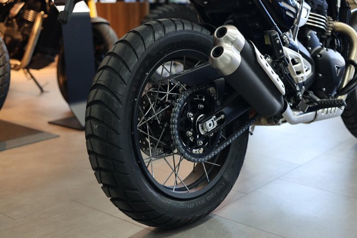 2025 Triumph Scrambler 400 XC Scrambler Yellow