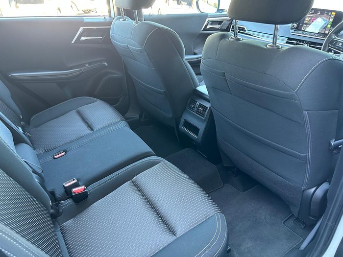 2022 Mitsubishi Outlander ES ZM MY22.5 White