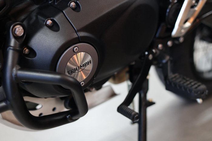 2025 Triumph Scrambler 400 XC Scrambler White