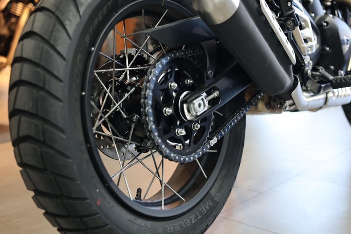 2025 Triumph Scrambler 400 XC Scrambler White