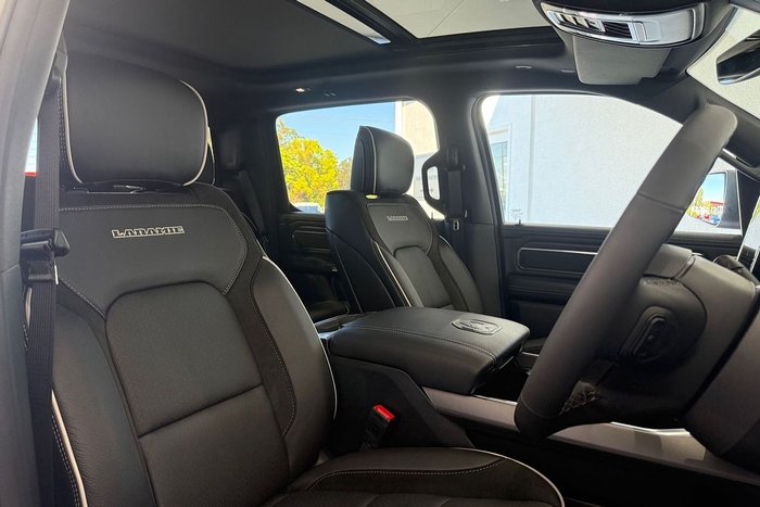 2024 RAM 1500 Laramie Sport Hurricane SO RamBox