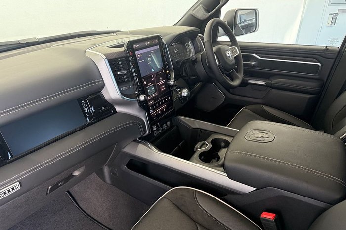 2024 RAM 1500 Laramie Sport Hurricane SO RamBox