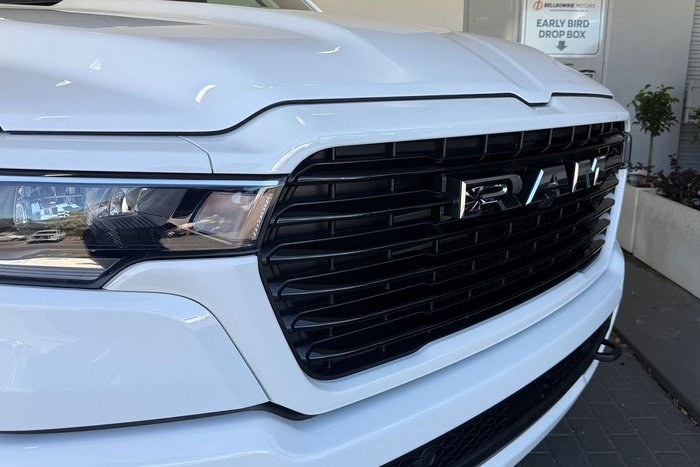 2024 RAM 1500 Laramie Sport Hurricane SO RamBox