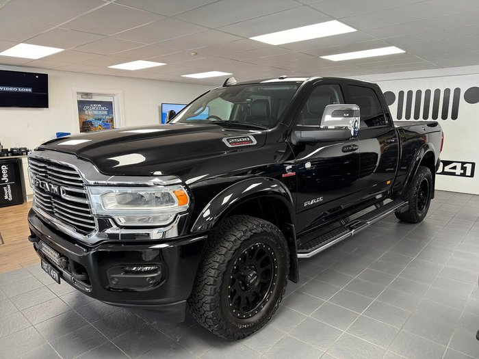 2023 RAM 2500 Laramie Rambox