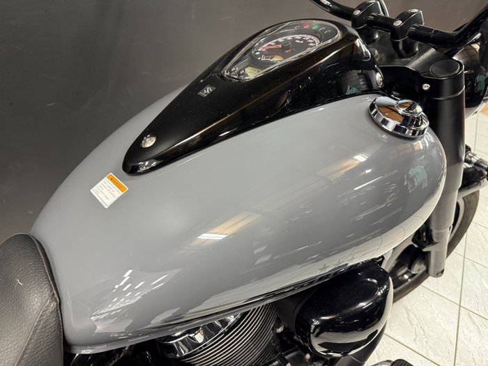 2017 SUZUKI BOULEVARD C90T (VL1500B) Grey