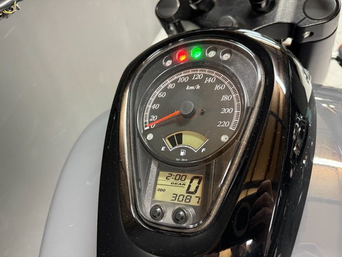 2017 SUZUKI BOULEVARD C90T (VL1500B) Grey