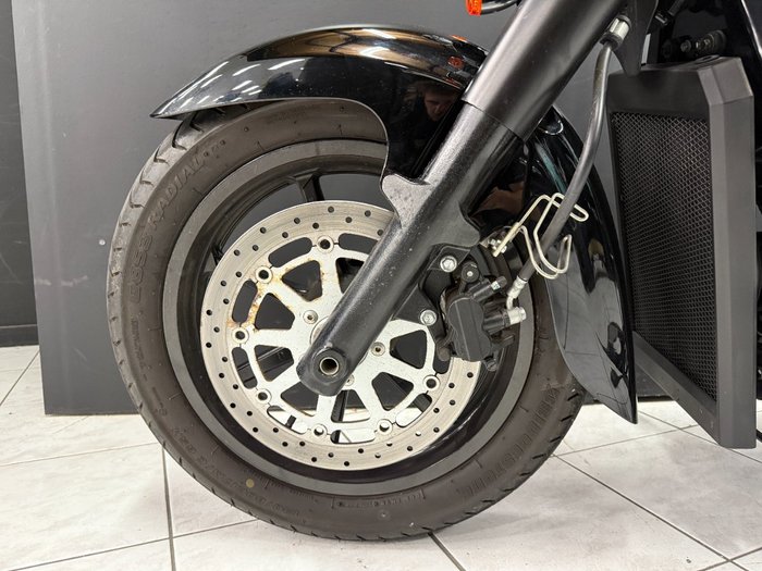 2017 SUZUKI BOULEVARD C90T (VL1500B) Grey