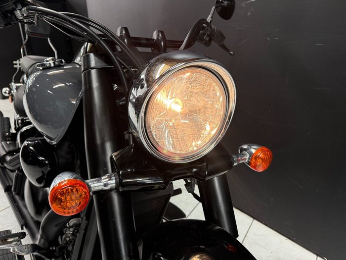 2017 SUZUKI BOULEVARD C90T (VL1500B) Grey