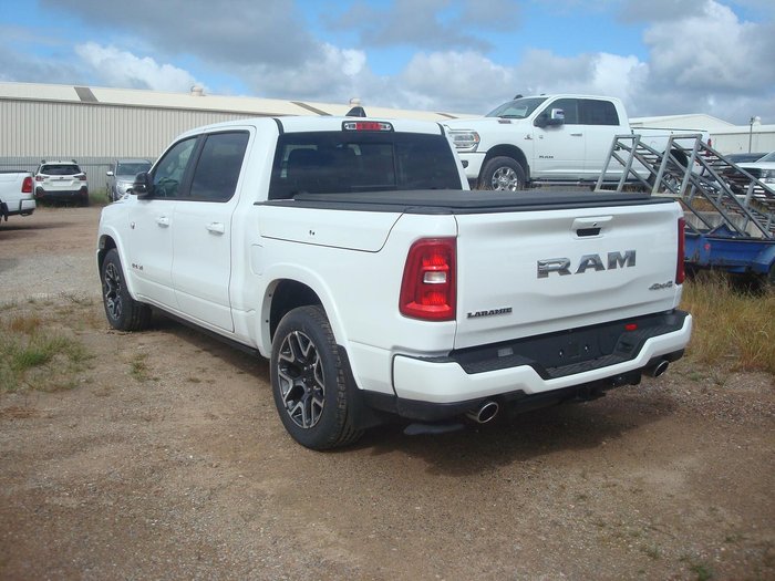 2025 RAM 1500 Laramie Sport Hurricane SO RamBox