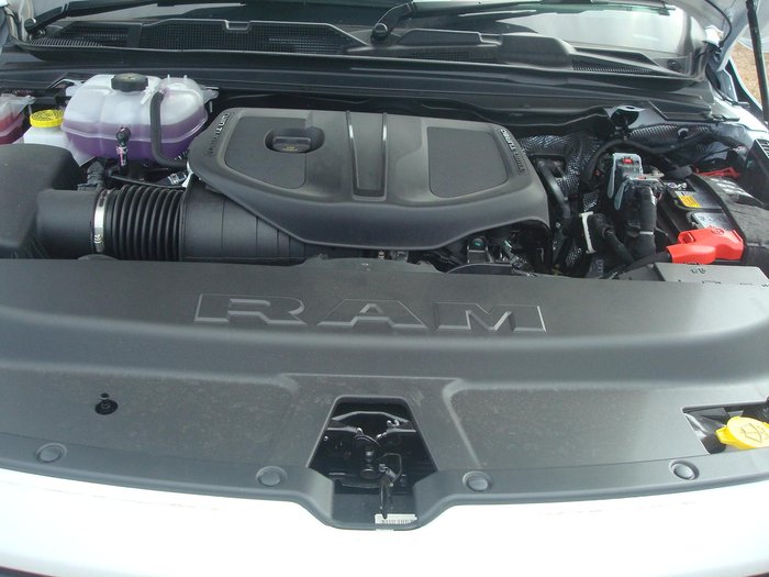 2025 RAM 1500 Laramie Sport Hurricane SO RamBox