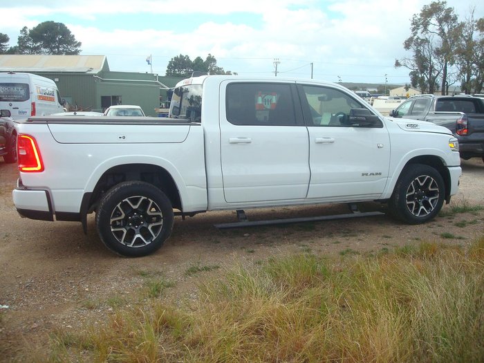2025 RAM 1500 Laramie Sport Hurricane SO RamBox