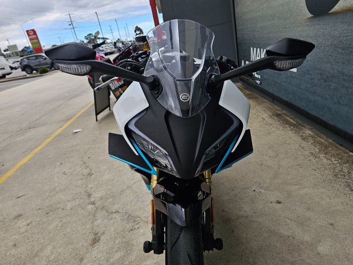 2023 CFMOTO 450 SR ABS