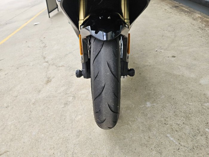 2023 CFMOTO 450 SR ABS