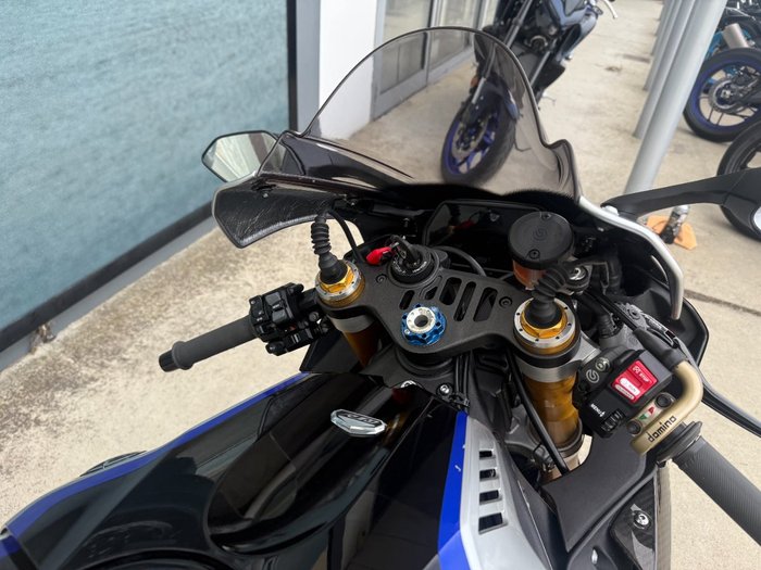 2019 Yamaha YZF-R1 M Black