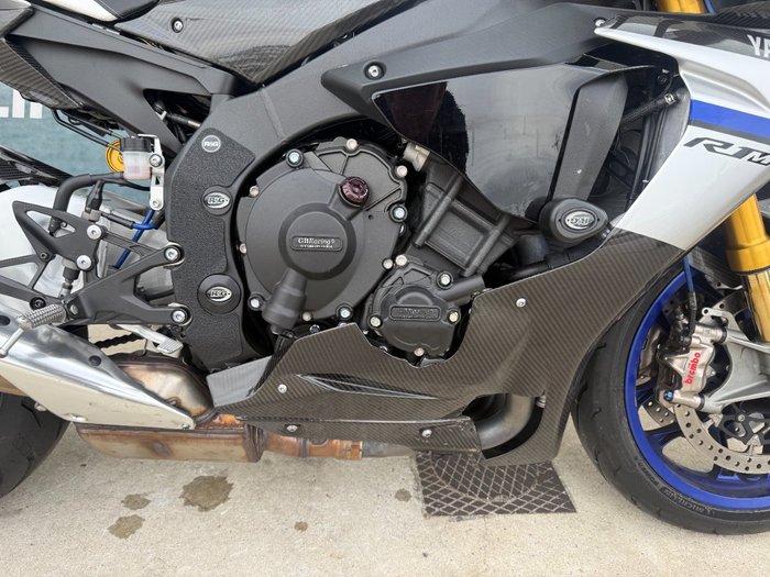2019 Yamaha YZF-R1 M Black