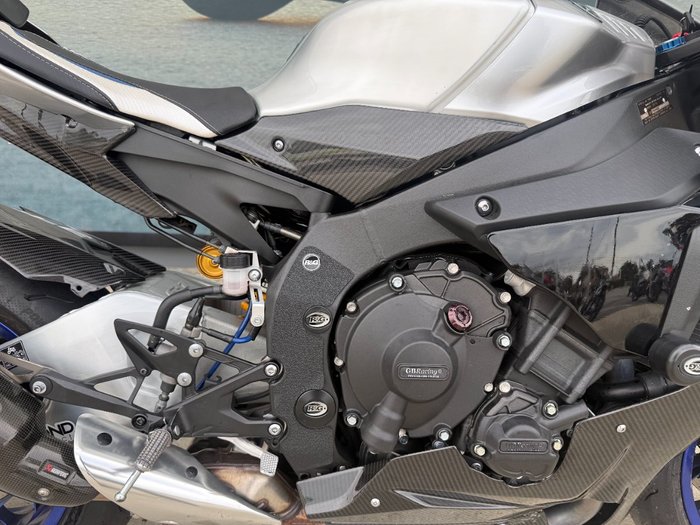2019 Yamaha YZF-R1 M Black