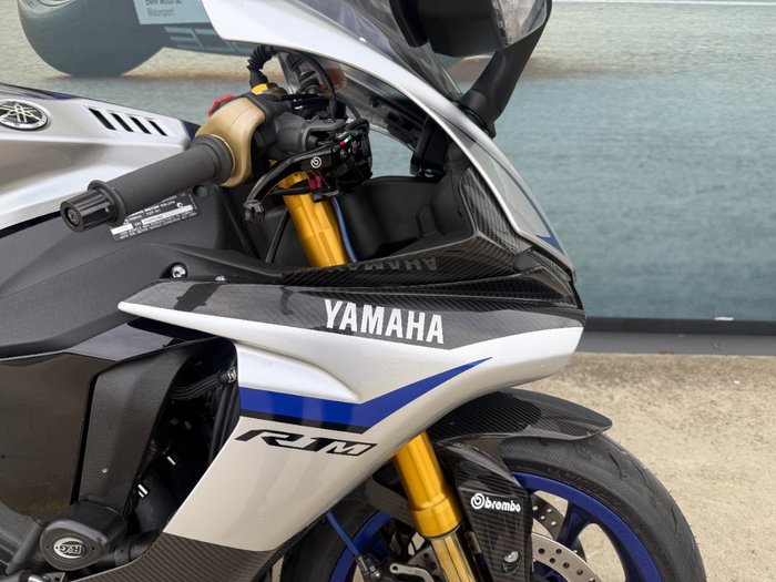 2019 Yamaha YZF-R1 M Black