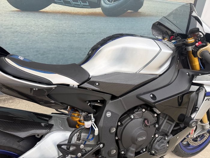 2019 Yamaha YZF-R1 M Black