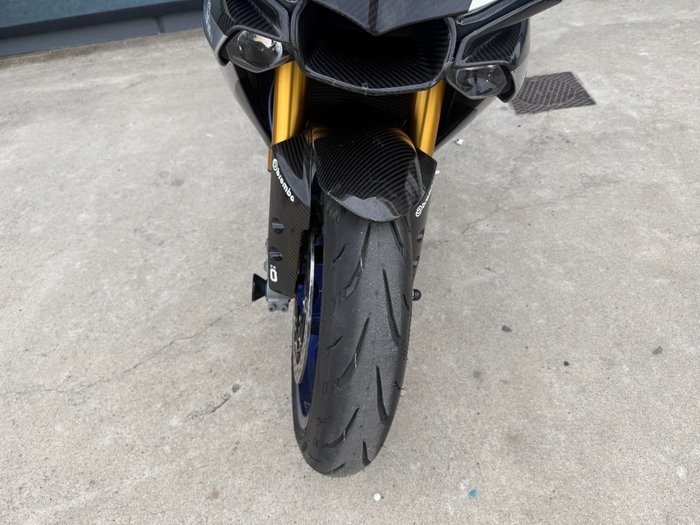 2019 Yamaha YZF-R1 M Black