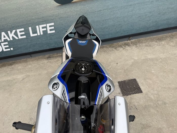 2019 Yamaha YZF-R1 M Black