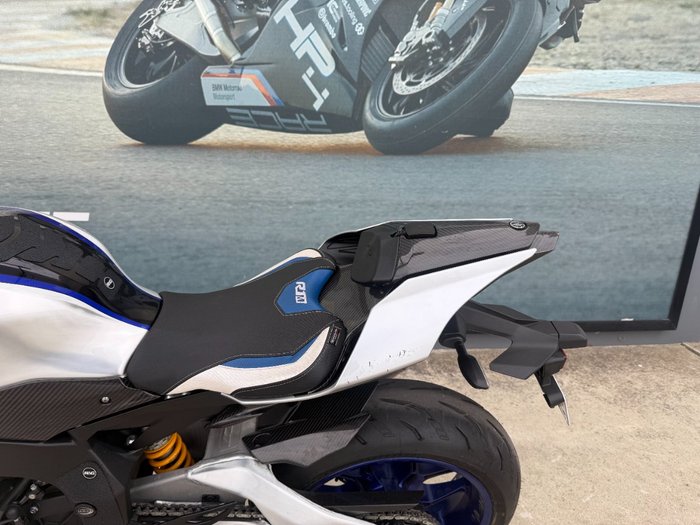 2019 Yamaha YZF-R1 M Black