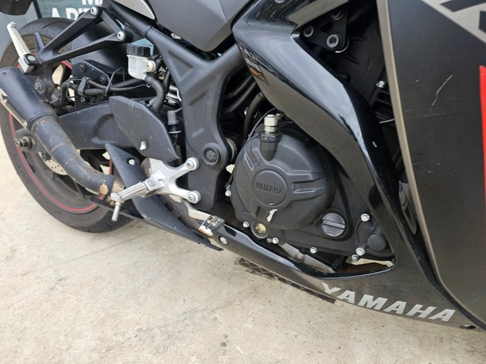 2015 Yamaha YZF-R3 GREY