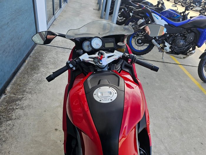 2011 BMW Motorrad K1300 S Red