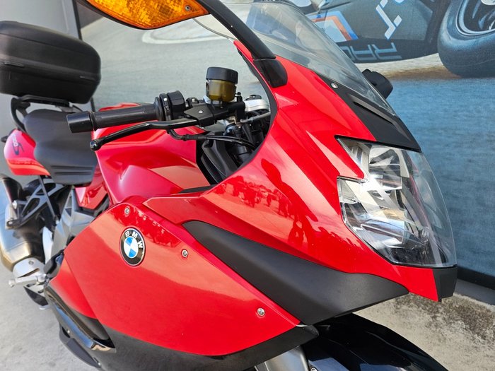 2011 BMW Motorrad K1300 S Red