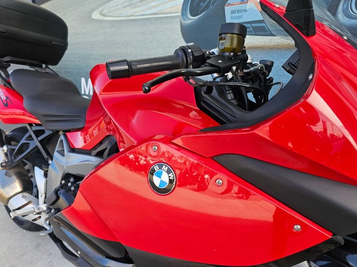 2011 BMW Motorrad K1300 S Red