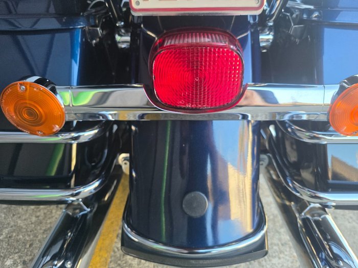 2013 HARLEY-DAVIDSON FLHTCU U/C ELECTRA GLIDE BLUE