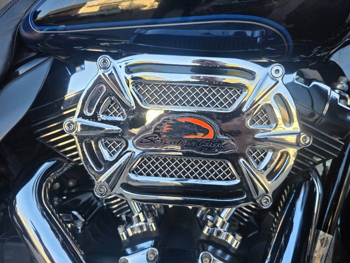 2013 HARLEY-DAVIDSON FLHTCU U/C ELECTRA GLIDE BLUE