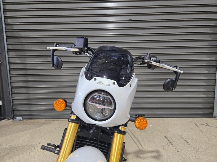 2025 INDIAN SCOUT 101 LIMITED GHOST WHITE METALLIC