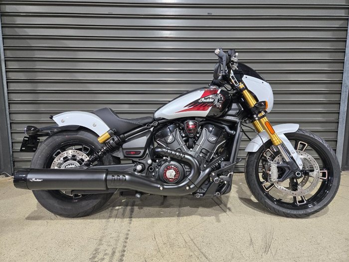 2025 INDIAN SCOUT 101 LIMITED GHOST WHITE METALLIC
