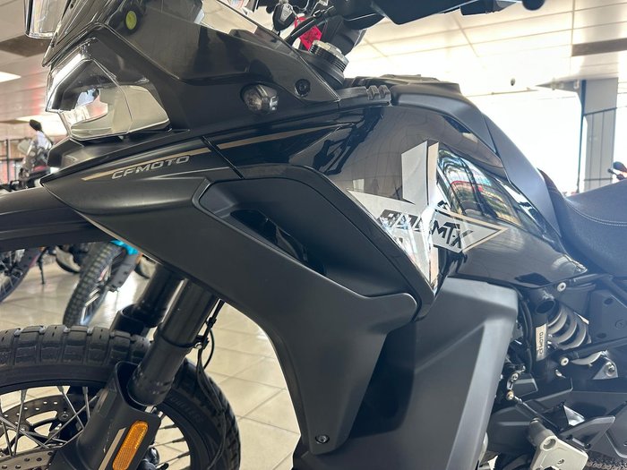 2025 CFMOTO 800MT-X MT Black