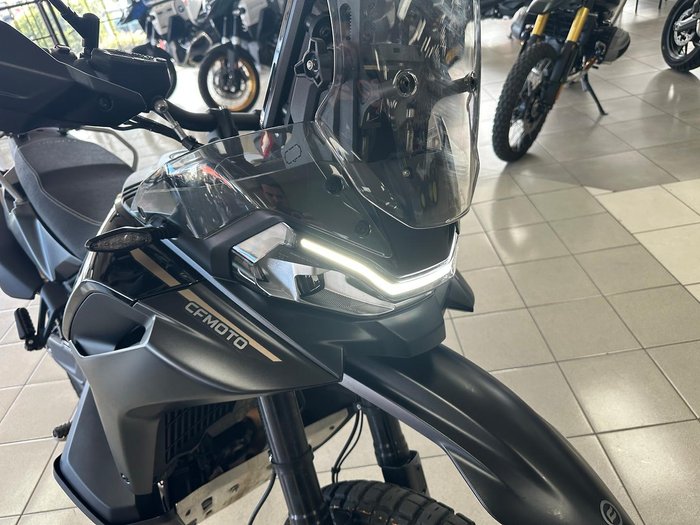 2025 CFMOTO 800MT-X MT Black