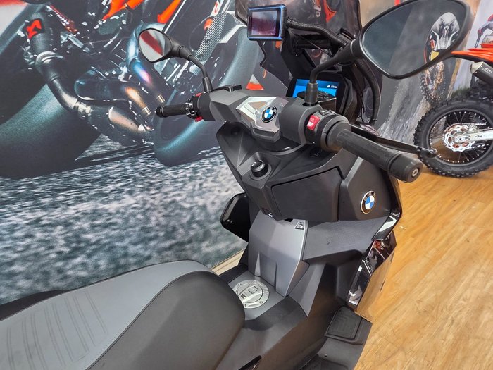 2022 BMW Motorrad C 400 X Black