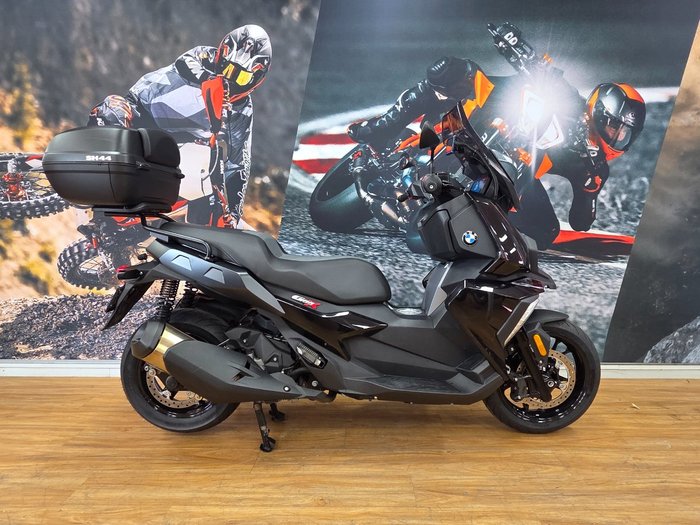2022 BMW Motorrad C 400 X Black
