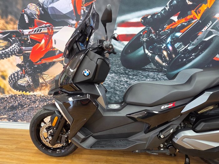 2022 BMW Motorrad C 400 X Black