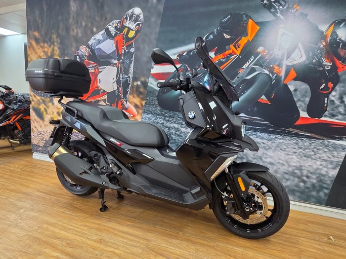 2022 BMW Motorrad C 400 X Black
