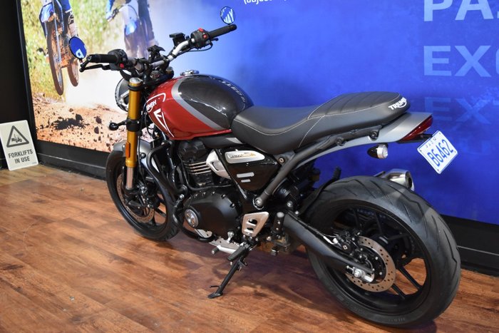 2024 TRIUMPH SPEED 400 Red