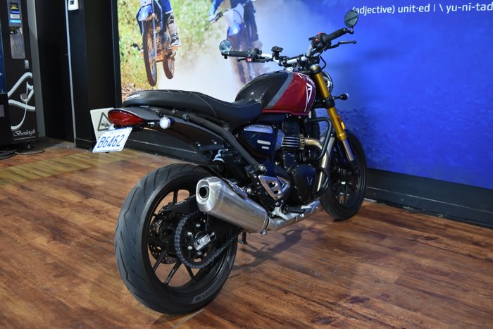 2024 TRIUMPH SPEED 400 Red